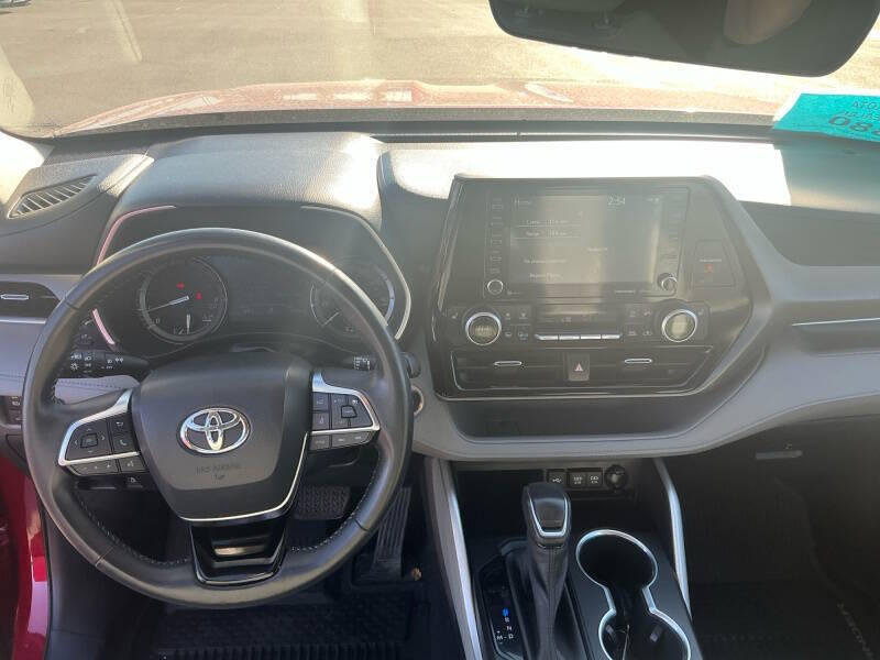 2020 Toyota Highlander XLE