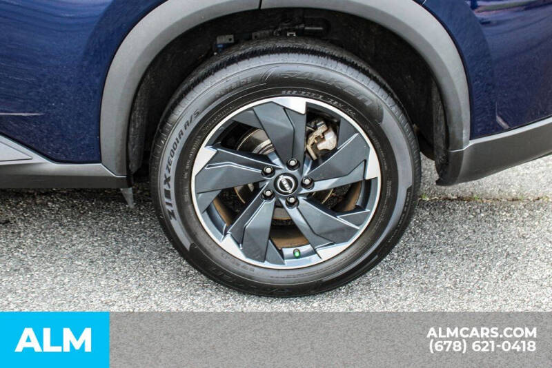 2025 Nissan Rogue SV