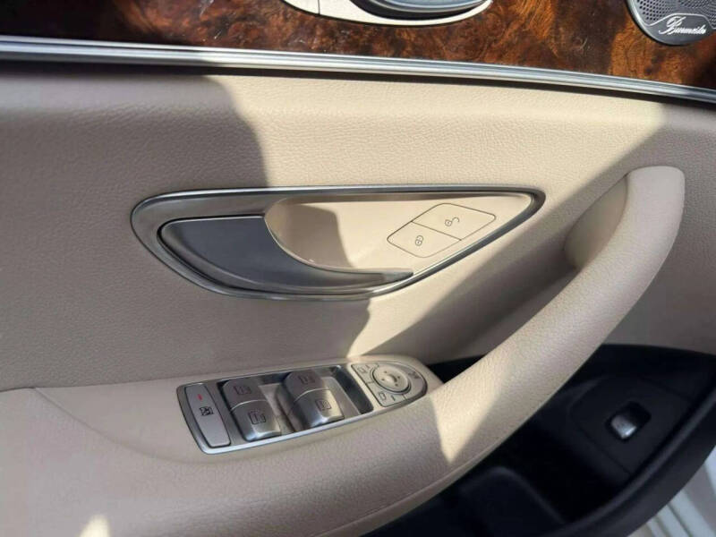 2017 Mercedes-Benz E-Class E 300 4MATIC