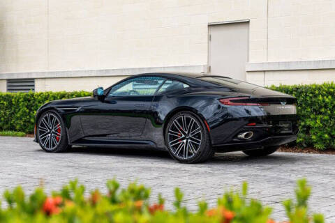 2024 Aston Martin DB12 V8