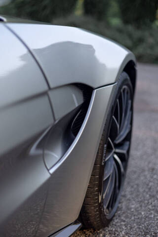 2023 Aston Martin Vantage