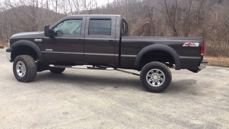 2006 Ford F-250 Super Duty for sale at LEE'S USED CARS INC in Morehead KY