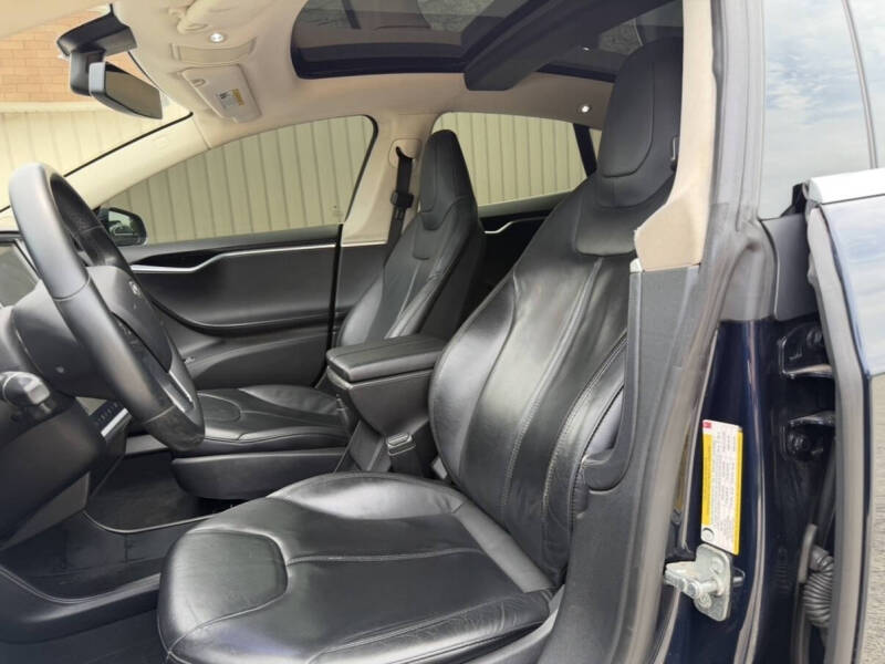 2013 Tesla Model S Performance