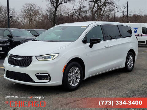 2026 Chrysler Pacifica Select