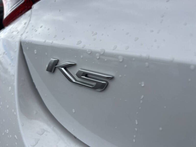 2022 Kia K5