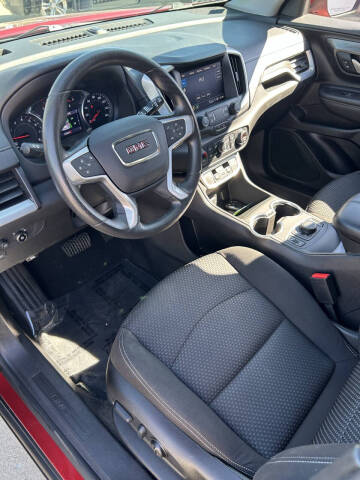 2022 GMC Terrain SLE