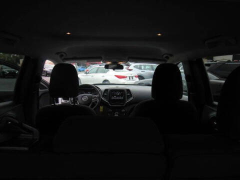 2019 Jeep Cherokee Latitude