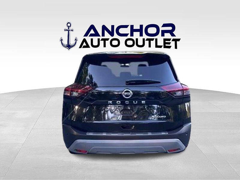 2021 Nissan Rogue SV