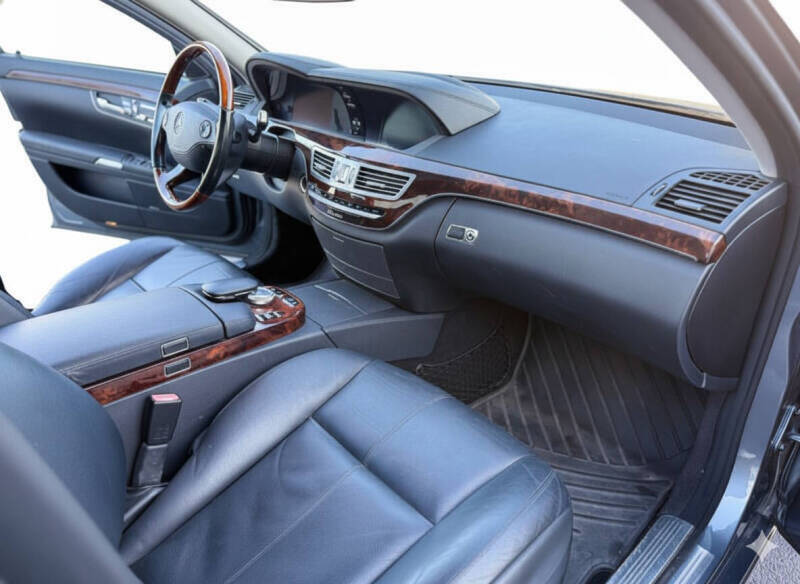 2007 Mercedes-Benz S-Class S 550 4MATIC