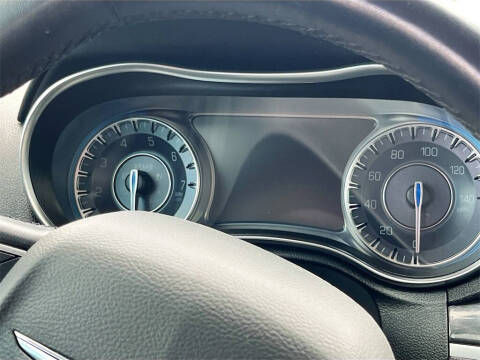 2021 Chrysler 300 Touring