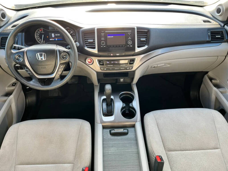 2016 Honda Pilot LX