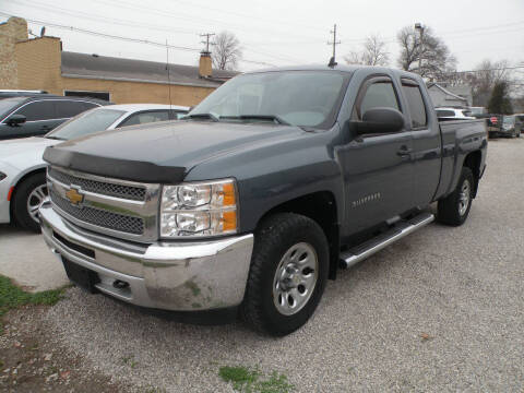 2012 Chevrolet Silverado 1500 for sale at Kingdom Auto Centers in Litchfield IL
