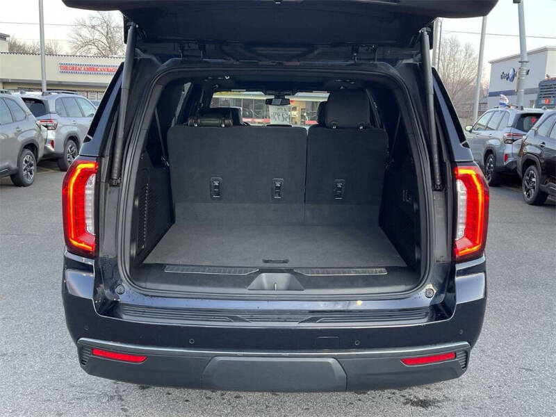 2021 GMC Yukon XL AT4
