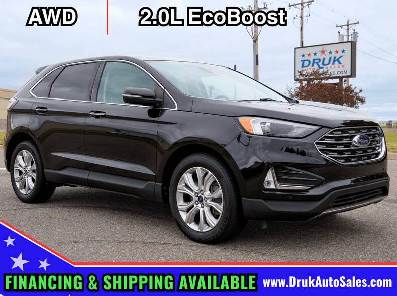 2022 Ford Edge Titanium