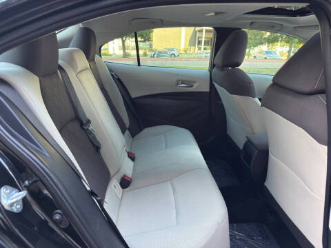 2020 Toyota Corolla LE