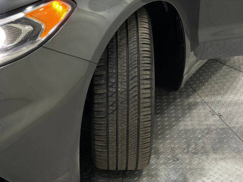 2017 Ford Fusion V6 Sport