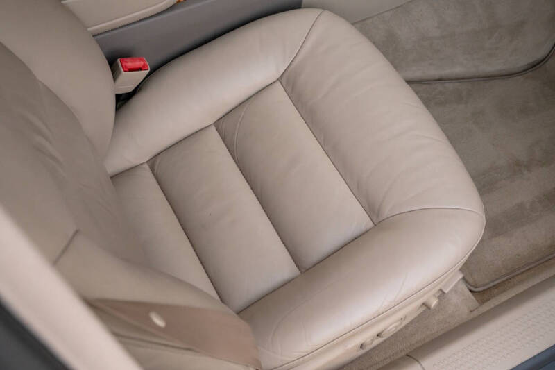 2001 Audi A8 L quattro