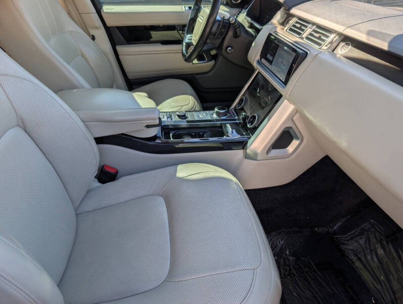 2018 Land Rover Range Rover HSE