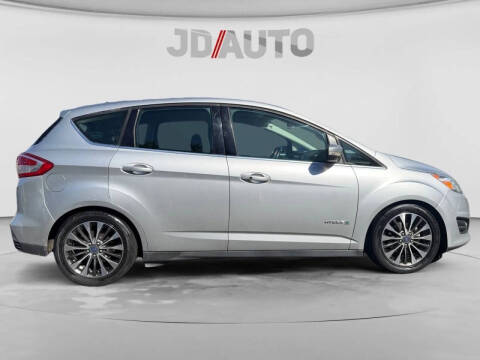 2017 Ford C-MAX Hybrid Titanium