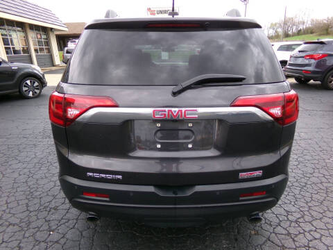 2017 GMC Acadia SLT-1