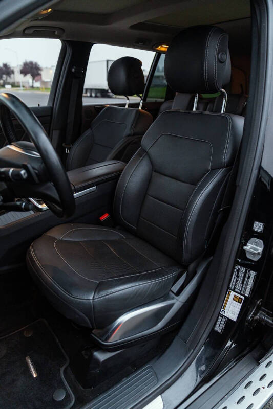 2015 Mercedes-Benz GL-Class GL 550 4MATIC