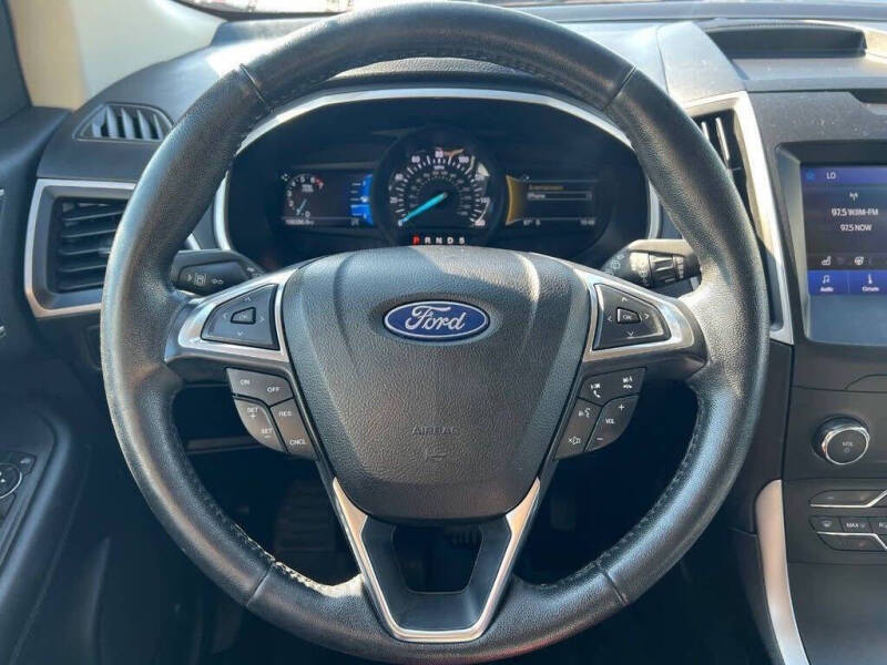 2020 Ford Edge SEL