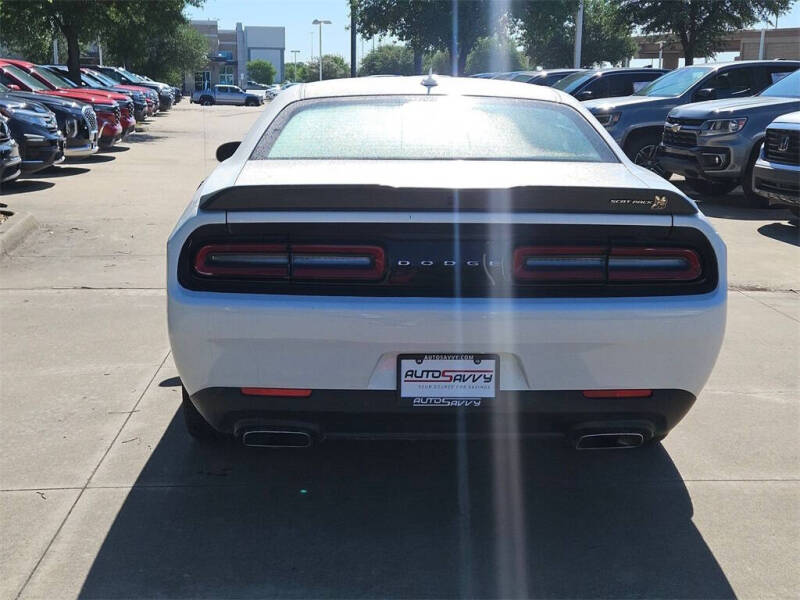 2022 Dodge Challenger