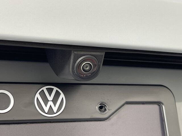 2023 BMW M8 Competition