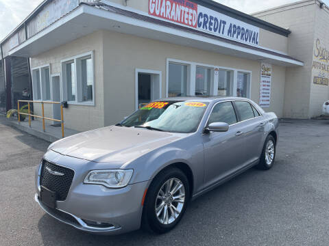 2015 Chrysler 300 for sale at Suarez Auto Sales in Port Huron MI