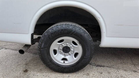 2022 Chevrolet Express 2500