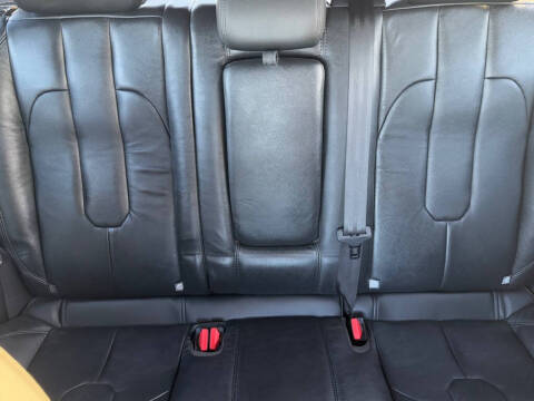 2015 Land Rover Range Rover Evoque Pure Plus