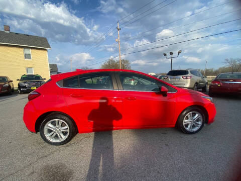 2017 Chevrolet Cruze LT Auto