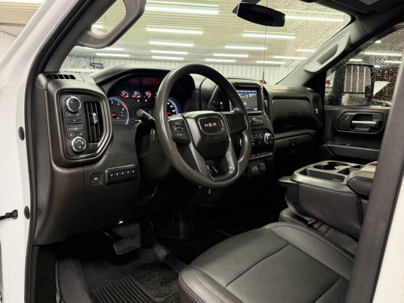 2023 GMC Sierra 3500HD Pro