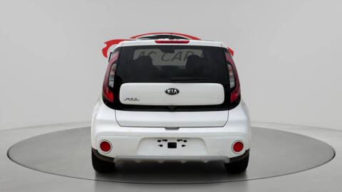 2019 Kia Soul +