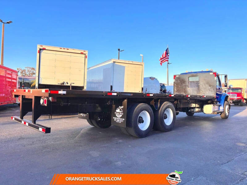 2019 Freightliner M2 106