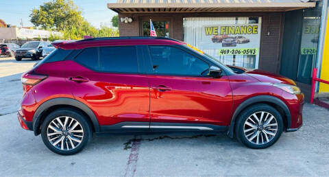 2023 Nissan Kicks SR