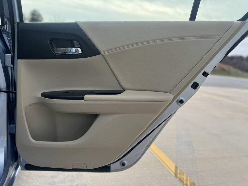 2017 Honda Accord Hybrid EX-L