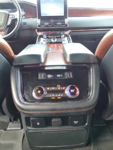 2021 Lincoln Navigator L Reserve