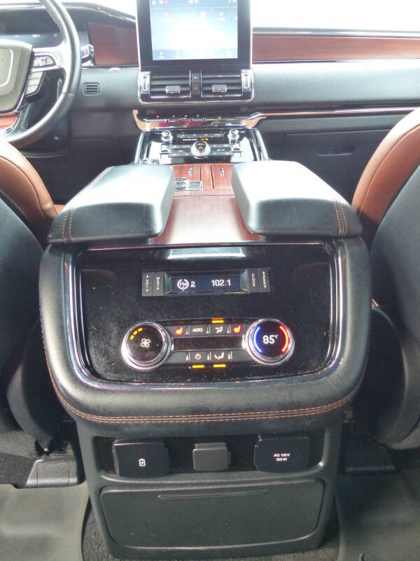 2021 Lincoln Navigator L Reserve