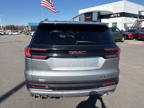 2025 GMC Acadia Elevation