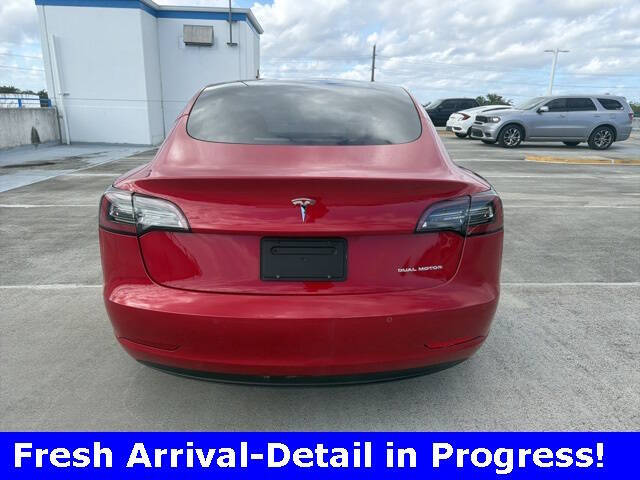 2022 Tesla Model 3 Long Range