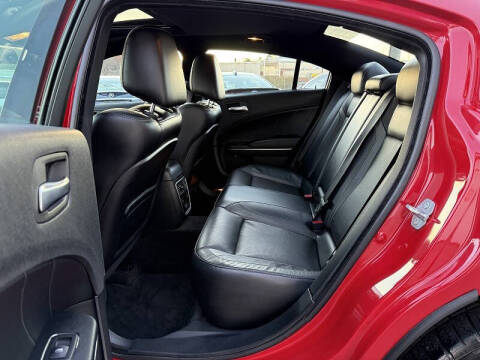 2016 Dodge Charger SXT