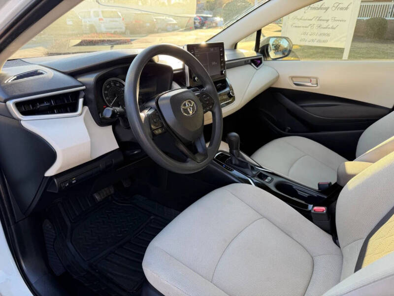 2020 Toyota Corolla LE