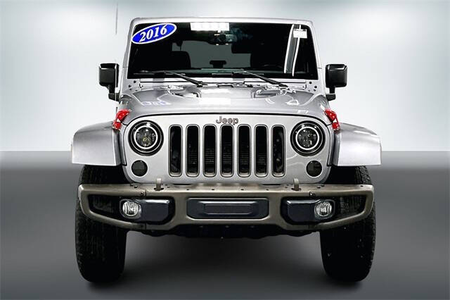 2016 Jeep Wrangler Sahara