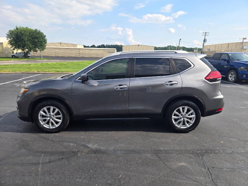 2017 Nissan Rogue SV