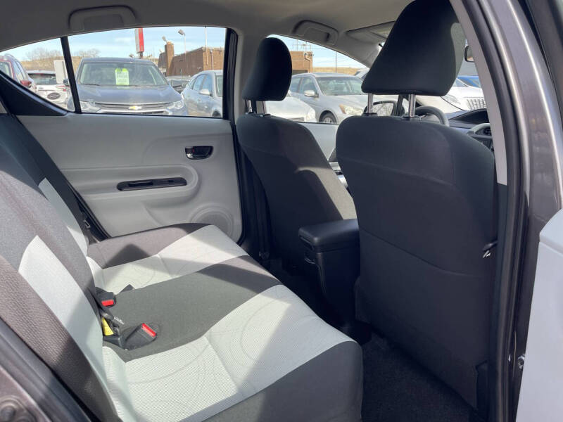 2012 Toyota Prius c Two