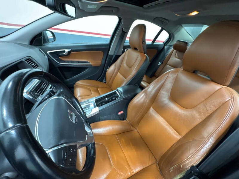 2012 Volvo S60 T5