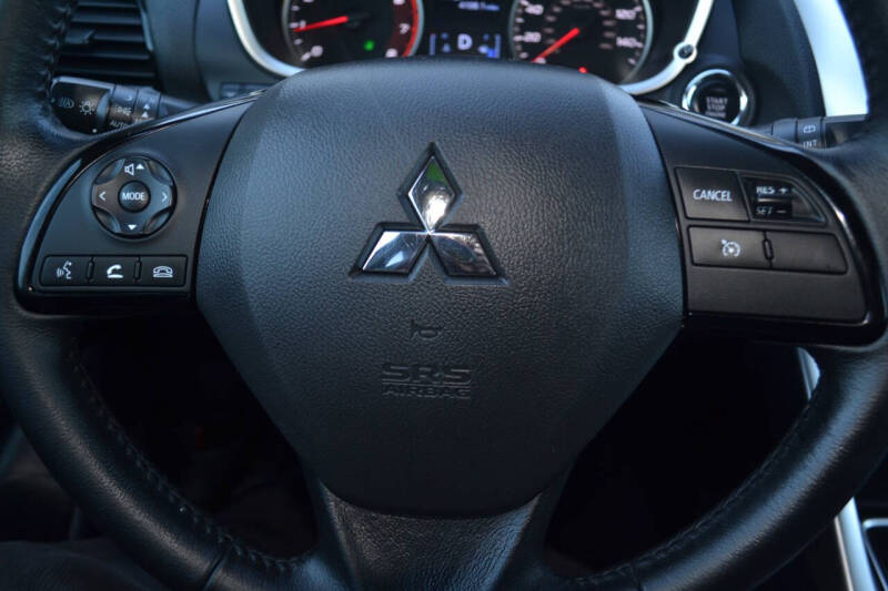 2022 Mitsubishi Eclipse Cross SE