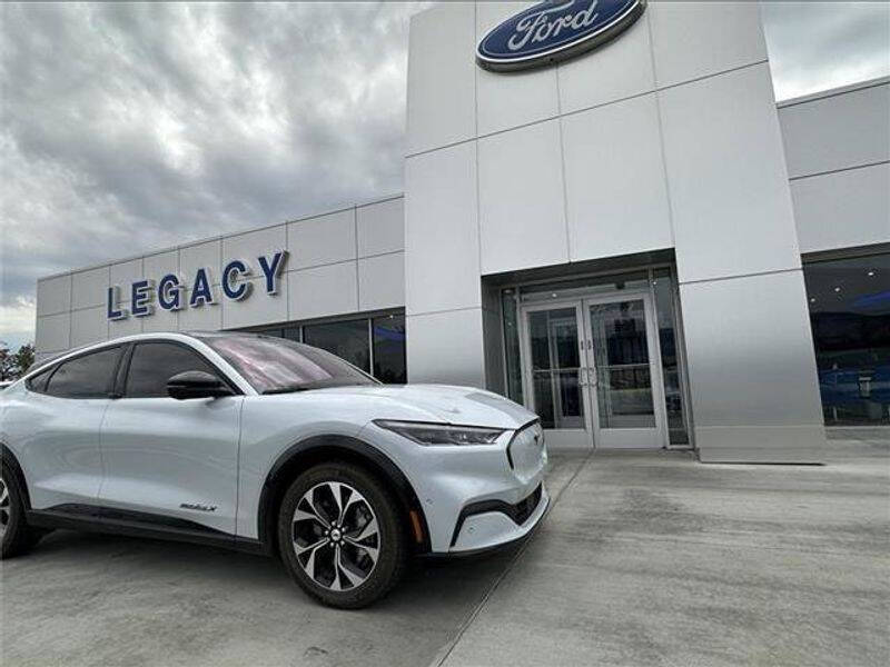 2022 Ford Mustang Mach-E Premium