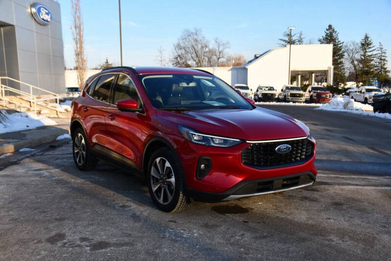 2024 Ford Escape Platinum